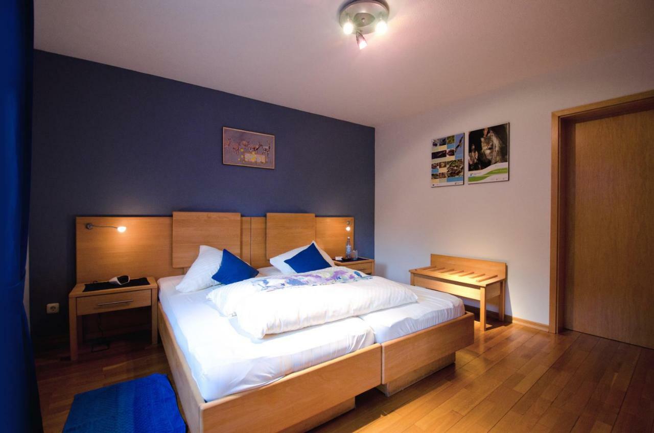 Gaestehaus Im Tal 18 เฮลเลนธาล ภายนอก รูปภาพ