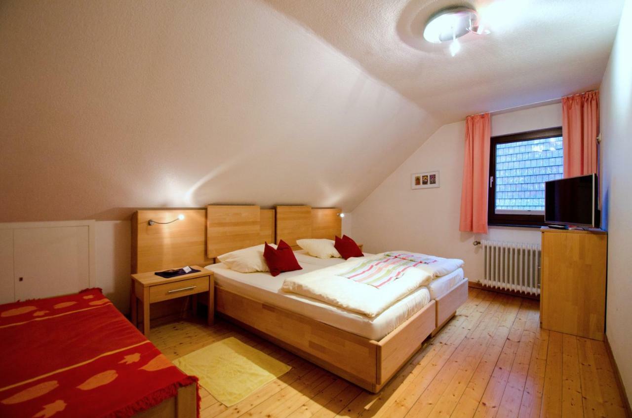 Gaestehaus Im Tal 18 เฮลเลนธาล ภายนอก รูปภาพ